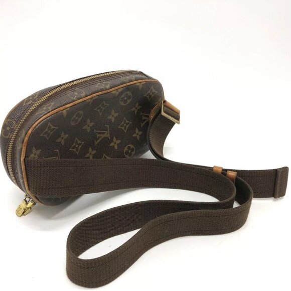 LOUIS VUITTON Monogram Pochette Gange Shoulder Bag MonogramCanvas Brown - Picture 16 of 16